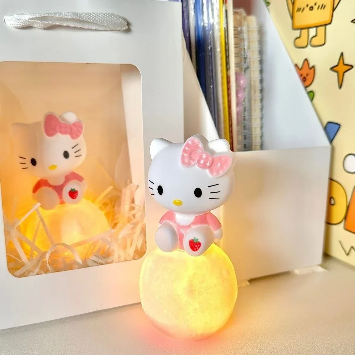 Miniso Hello Kitty Night Light Luminous ของเล่นเด็กโคมไฟข้างเตียงอะนิเมะการ์ตูน Kuromi Cinnamoroll เด็กน่ารักของขวัญ