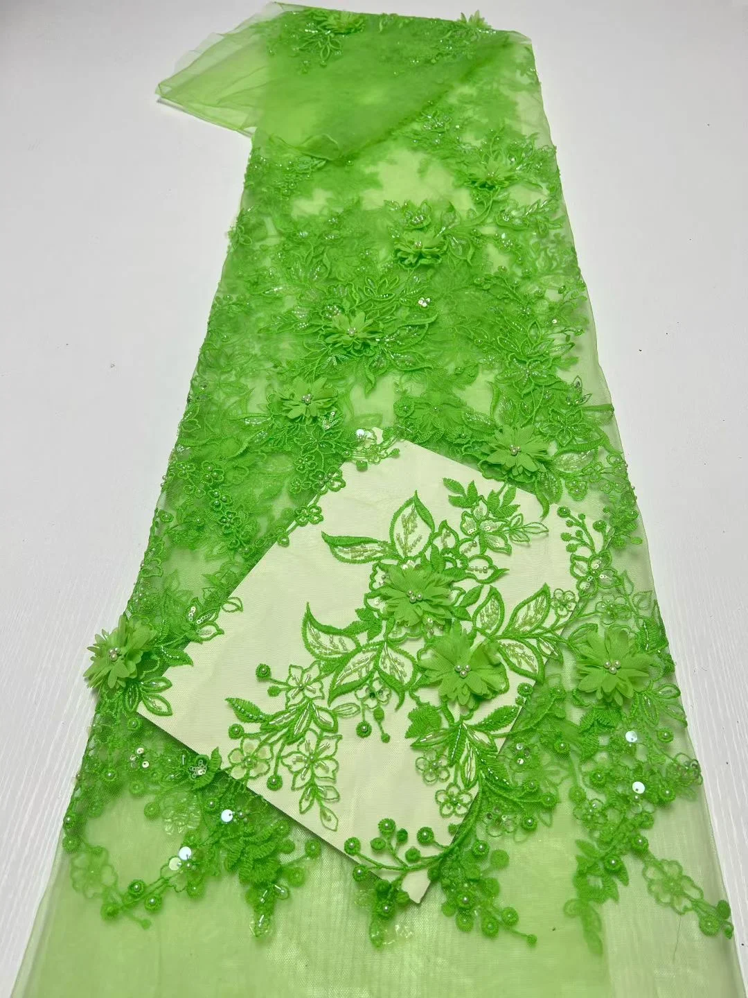 

Green African Lace Fabric 2025 High Quality 5Yards French Tulle Laces Fabric 3D Beaded Nigerian Lace Fabric for Wedding Sewing