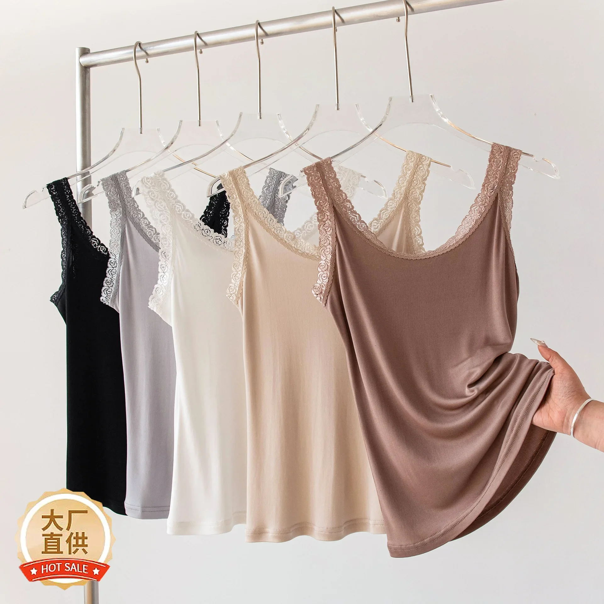

2026 spring and summer new silk suspender vest women's outer wear solid color round neck mulberry silk base with lace edge insid
