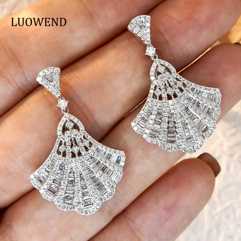 

LUOWEND 18K White Gold Earrings Elegant Skirt Design Luxury 1.9carat Real Natural Diamond Drop Earrings for Women Senior Banquet