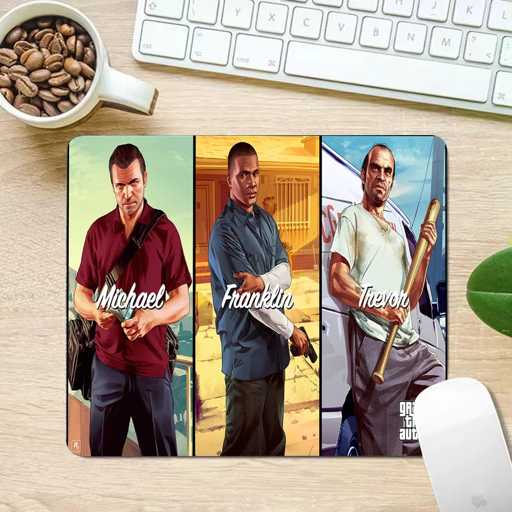 Grand Theft Auto Gta Small Mouse Pad PC Computer Mouse Mat Laptop Mice Mousepad Writing Desk Mats Accessories 21x26 25x30 CM