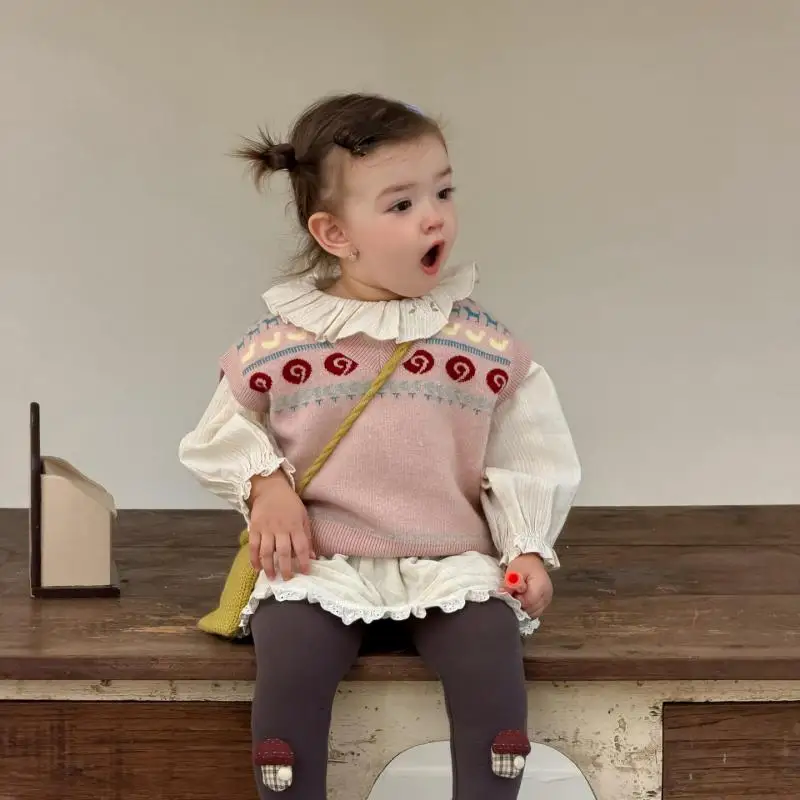 2026 Autumn New Baby Sleeveless Knitted Vest Infant Casual Sweater Cotton Girls Cute Cartoon Print Vest Toddler Clothes