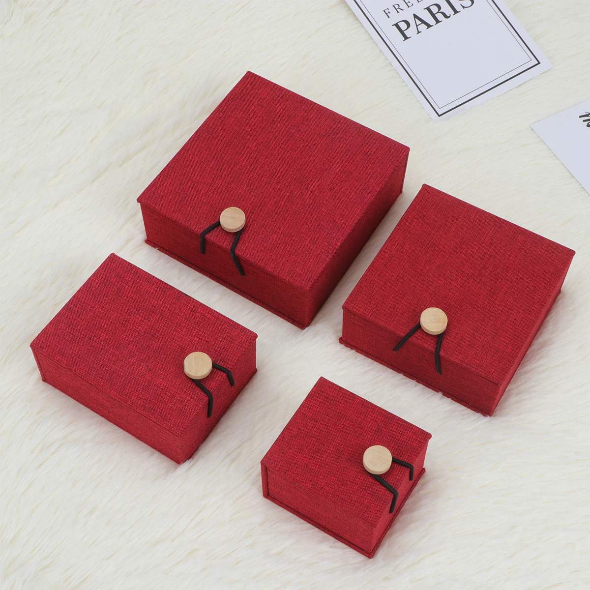 

1 set Linen Jewelry Box Vintage Wooden Buckle Waterproof Jewelry Storage Box for Bracelet Necklace Ring Gift Container