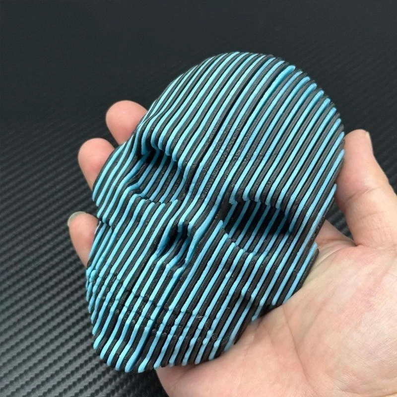 Struttura divisa modulare modello teschio stampato twistabile per decorazioni da scrivania luminose per esposizioni artistiche