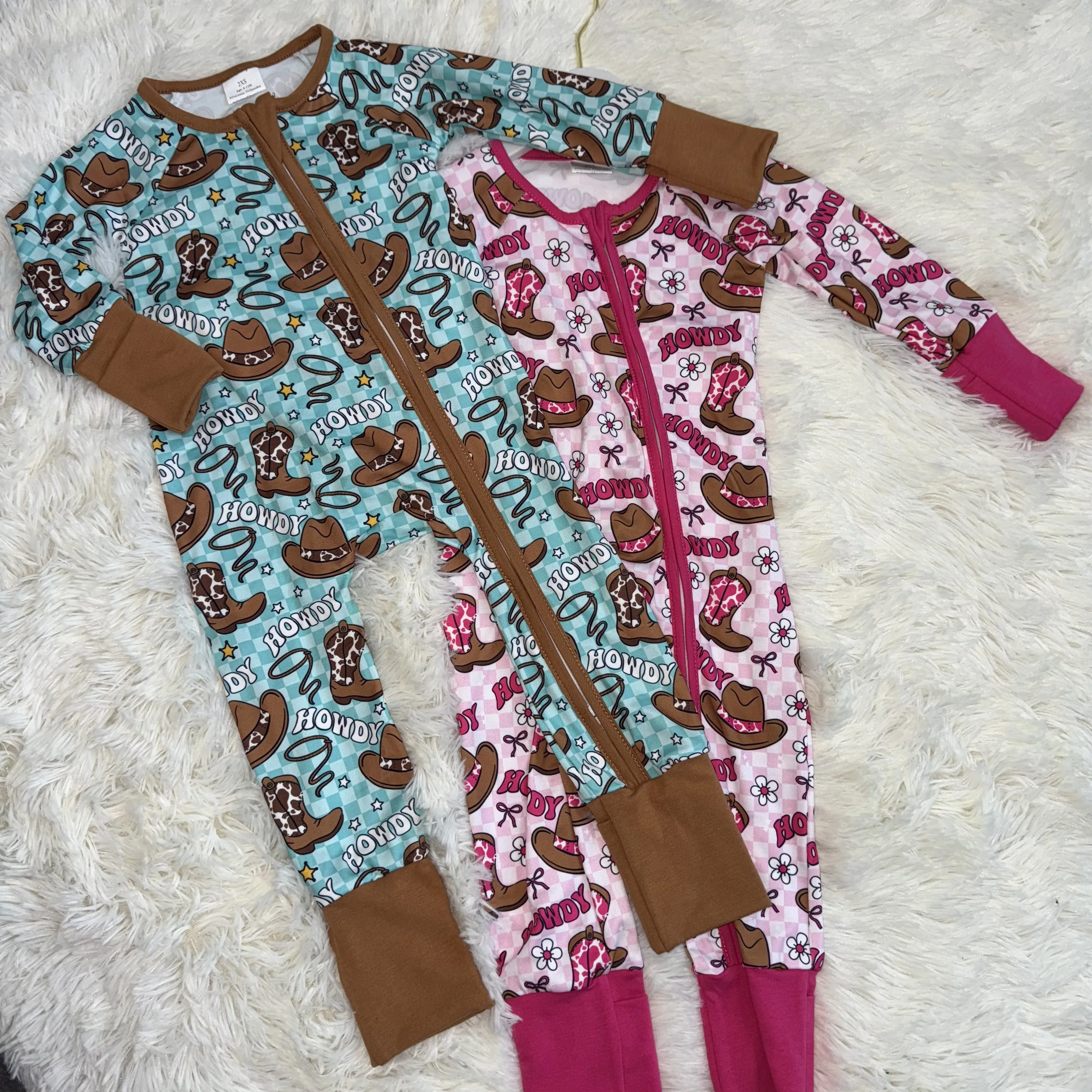 

z1121-01 LR2516 Wholesale baby rompers kids clothes girl Matching boots hat bow long sleeve romper Autumn Boutique clothing