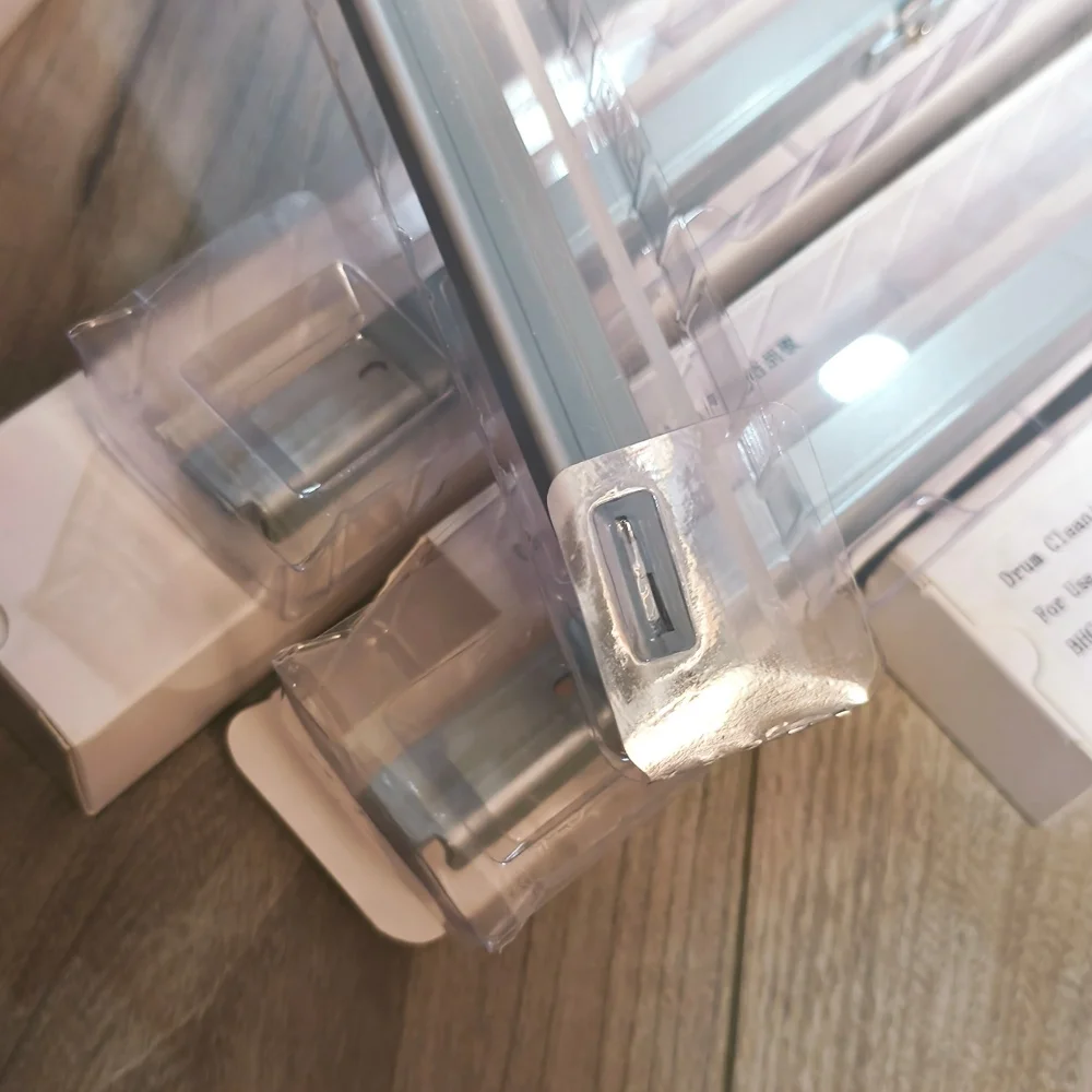 

1 комплект, черный, 1 шт. и цвет, 3 шт. лезвия барабана для Konica Minolta C451 C550 C650 C452 C552 C652 C654 C754 e