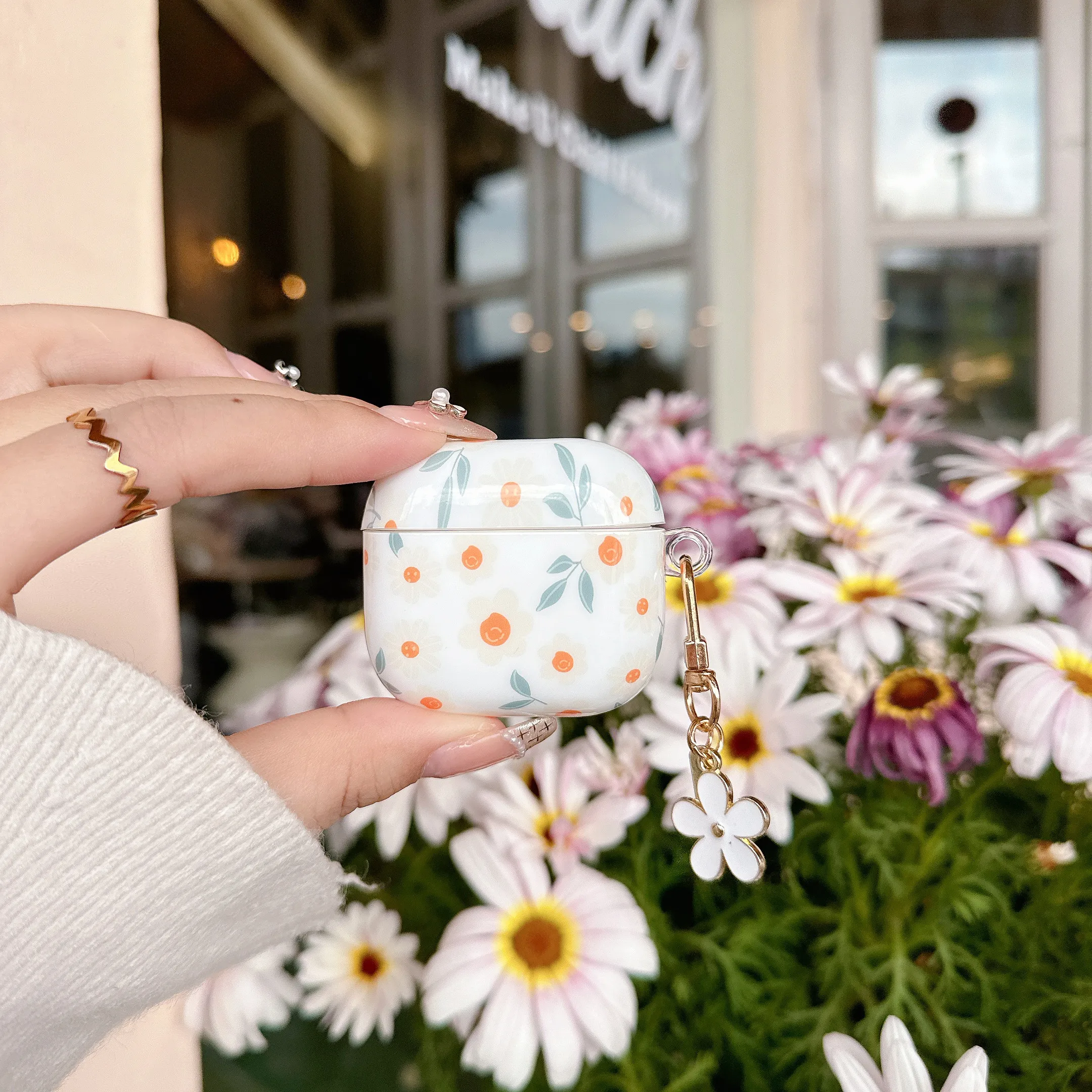 غطاء سماعة أذن على شكل زهرة لطيفة لأجهزة AirPods 4 3 2 1 Pro2 4th حافظة من البولي يوريثان الحراري PC مقاومة للصدمات لسماعات Apple AirPods Pro 2 2nd