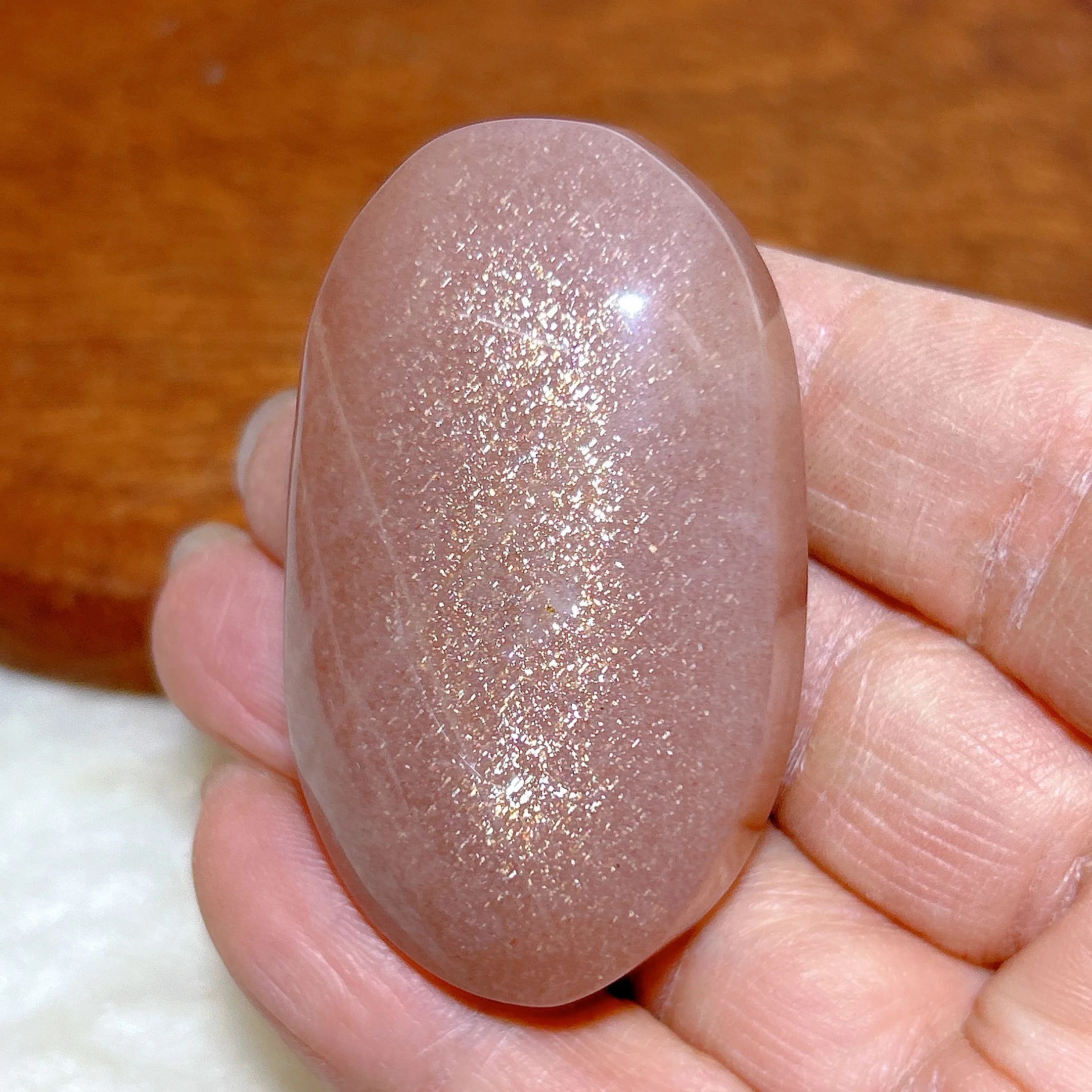 High Quality Natural Crystal Peach Flashy Moonstone Mixed Sunstone Palm Rainbow Healing Mineral Energy Reiki Room Decor Gift