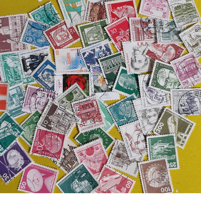 Germany  50/100 Pieces / Lot All Different Used Rand Postage Stamps With Post Mark In good Condition For Collecting