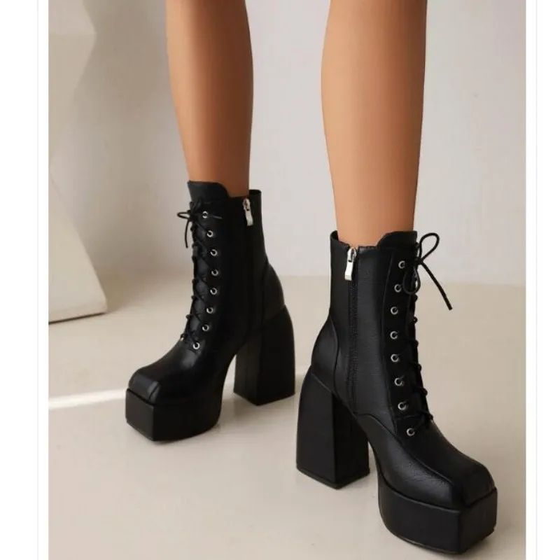 

SHOFOO shoes Fashion women's boots. Ankle boots. Heel about 12cm high. Thick heel. Platform women's shoes. Black. Fashion show