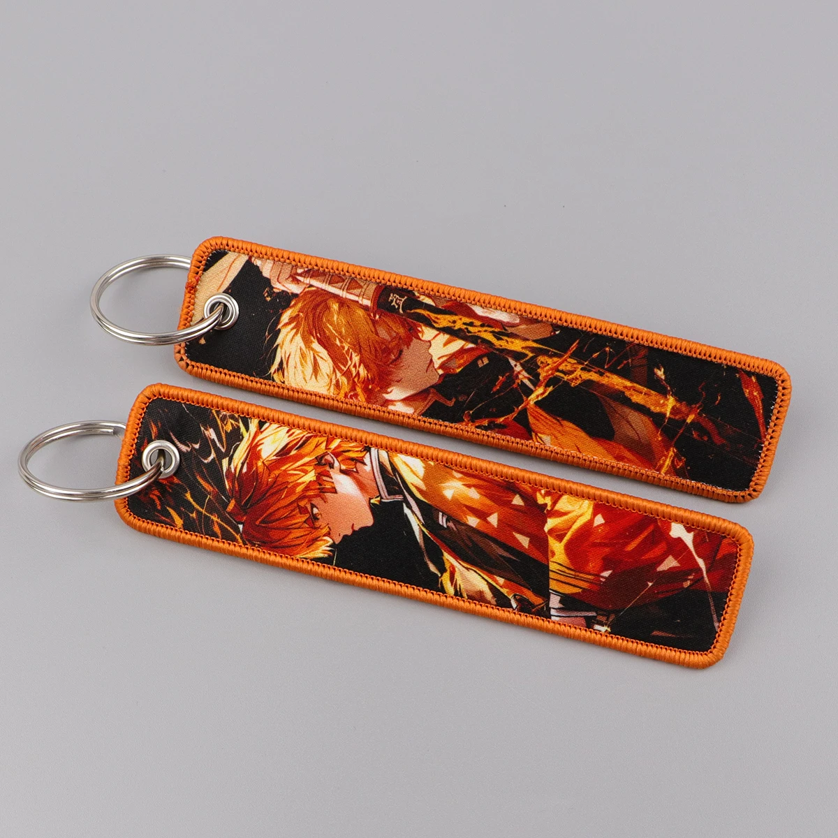 アニメゴースト刺繍キーフォブマンガキータグキーホルダーオートバイ車キーリングコスプレアクセサリーバッグ装飾ギフト