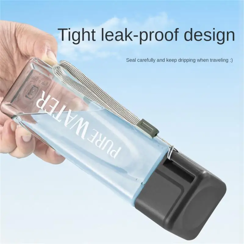 500ml transparenter quadratischer Kunststoff matter Wasser becher im Freien kalter Fruchtsaft Wassersport becher mit tragbarer Milchseil-Wasser flasche