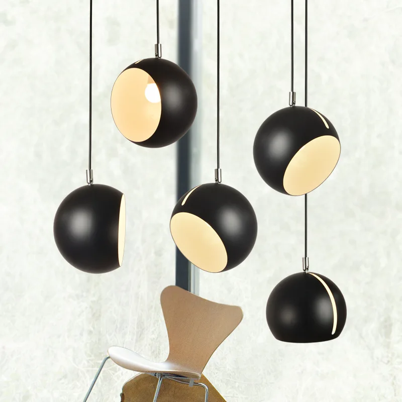 Nordic Tilt Sphere Adjustable LED Globe Hanging Light Black White Painted Bedside Droplight Pendant Light for Lobby Bedroom Bar