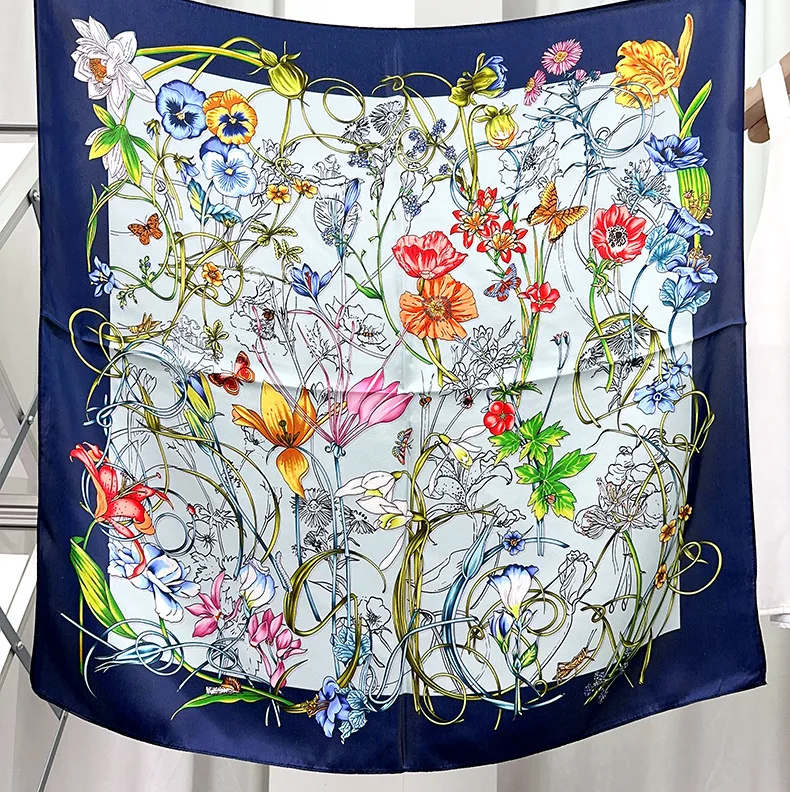 

Mulberry Silk Scarf 65CM Luxury Designers Square Bandanas Women Clothing Head Bag Accessories Lover Christmas Gift