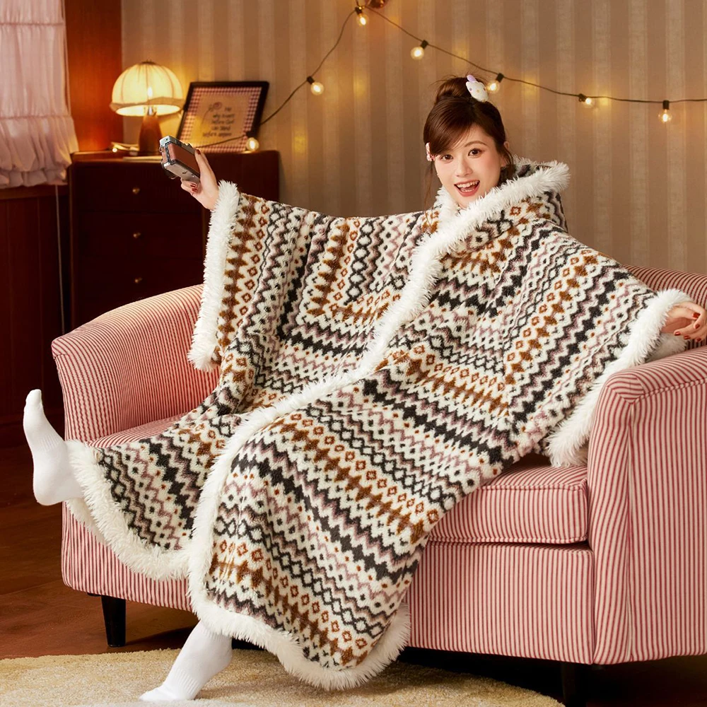 

Новое милое одеяло, плащ с капюшоном, коралловые бархатные пижамы, женские осенне-зимние утолщенные халаты, многофункциональные термопродукты