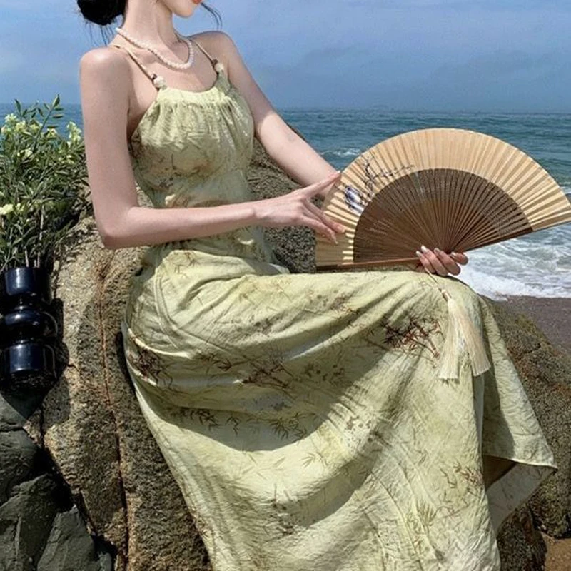 여성 섹시한 홀터넥 백 레스 컷 아웃 셔링 파티 우아한 드레스 여름 중국 스타일 빈티지 프린트 민소매 슬림 드레스 베스 티드