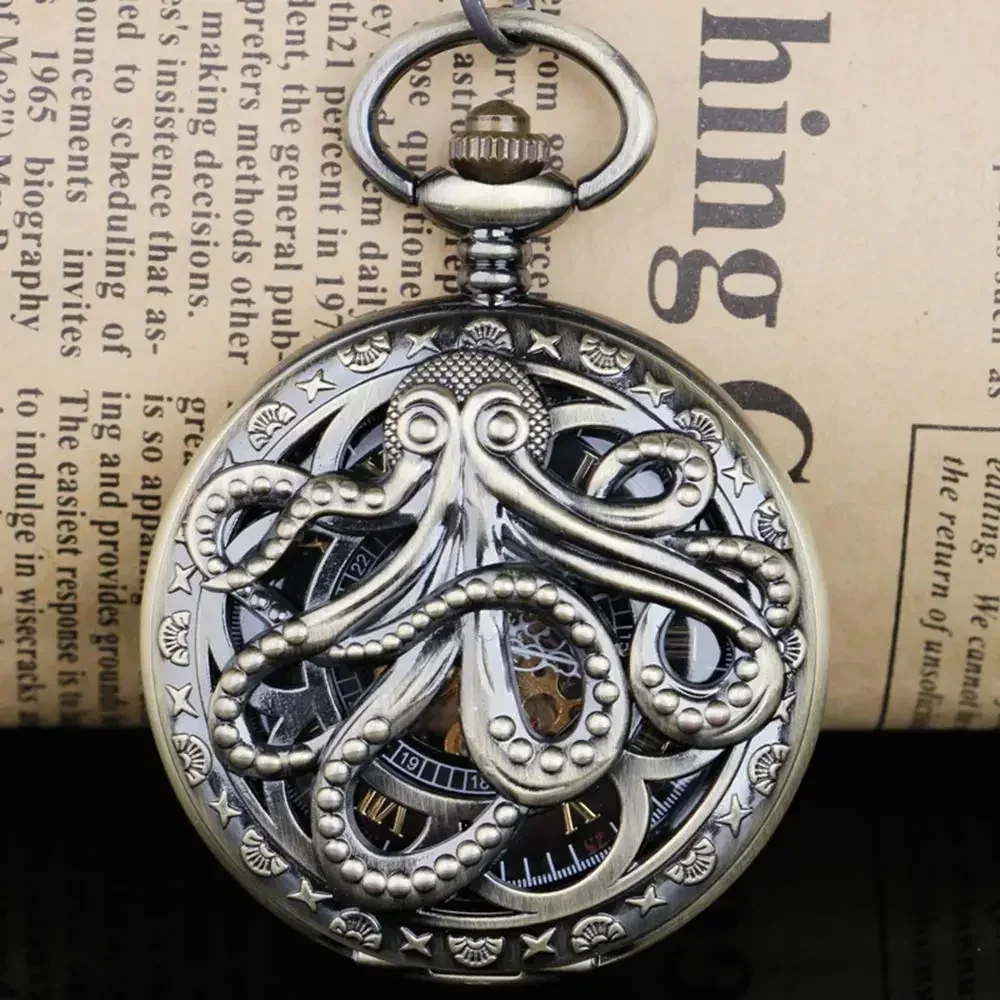 

Steampunk Vintage Mechanical Hand Winding Pocket Watch with Watch Box Retro Gift Men Fob Chain Octopus Hollow Pendant Timepiece