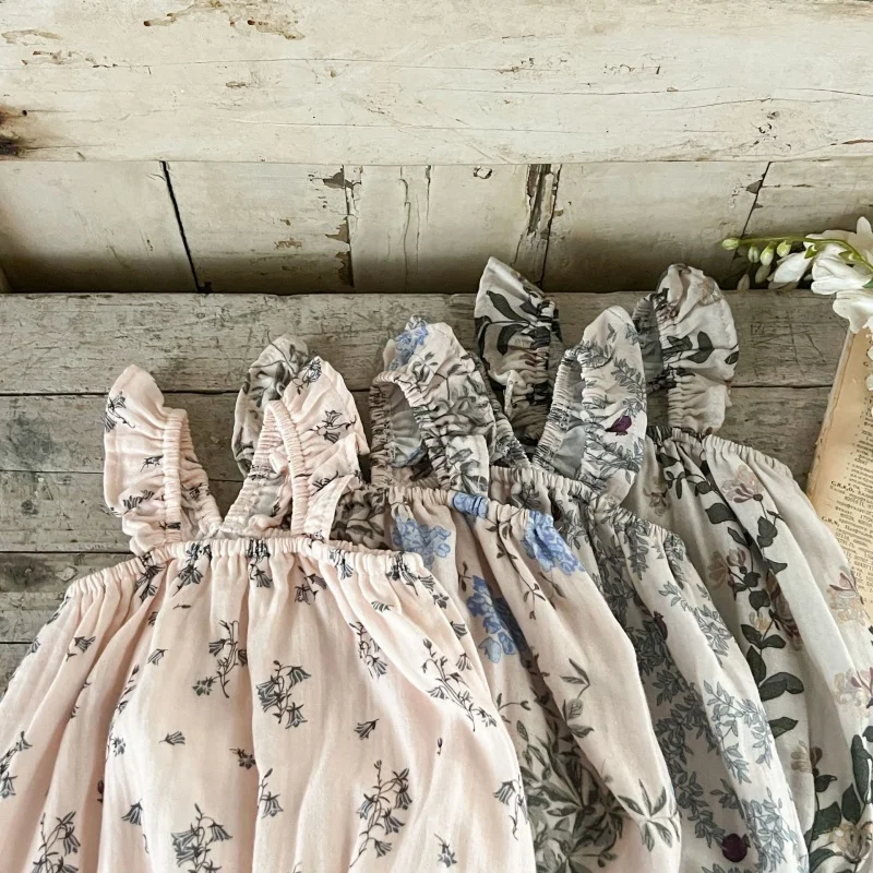 Borsa con bretelle in stile nordico Vestiti per il culo Baby Princess Style Baby Girl 2025 Estate Cute Baby Crawling Suit Vest Triangle Halo