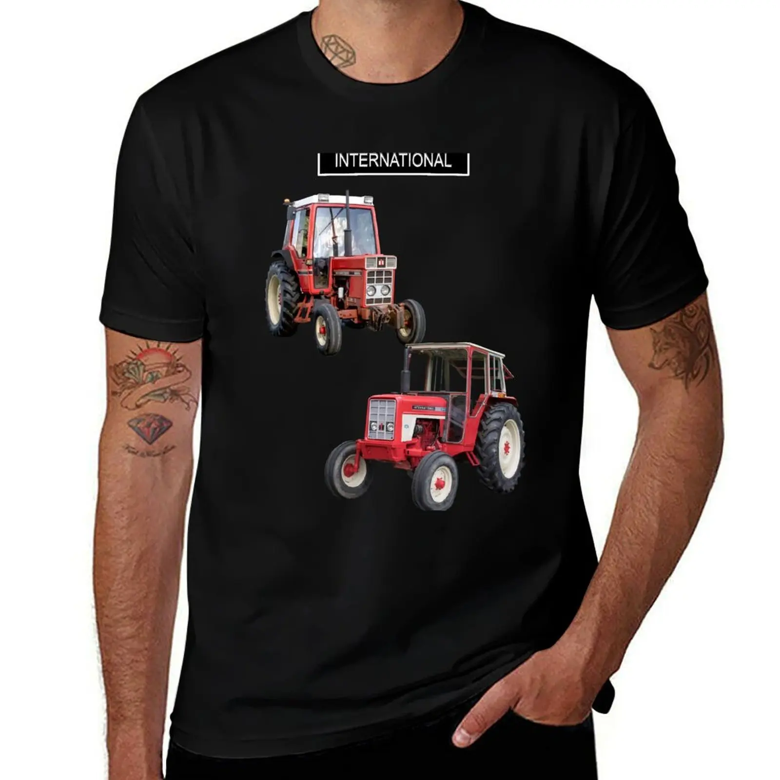 red tractor restoration T-Shirt Summer Festival T-Shirt