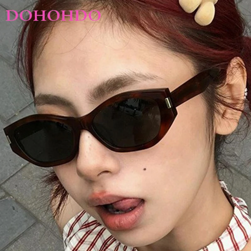 

New Trendy Cat Eye Women Sunglasses Popular Brand Designer Small Frame Men Sunglass Outdoor Driving Travel Shades Ladies UV400