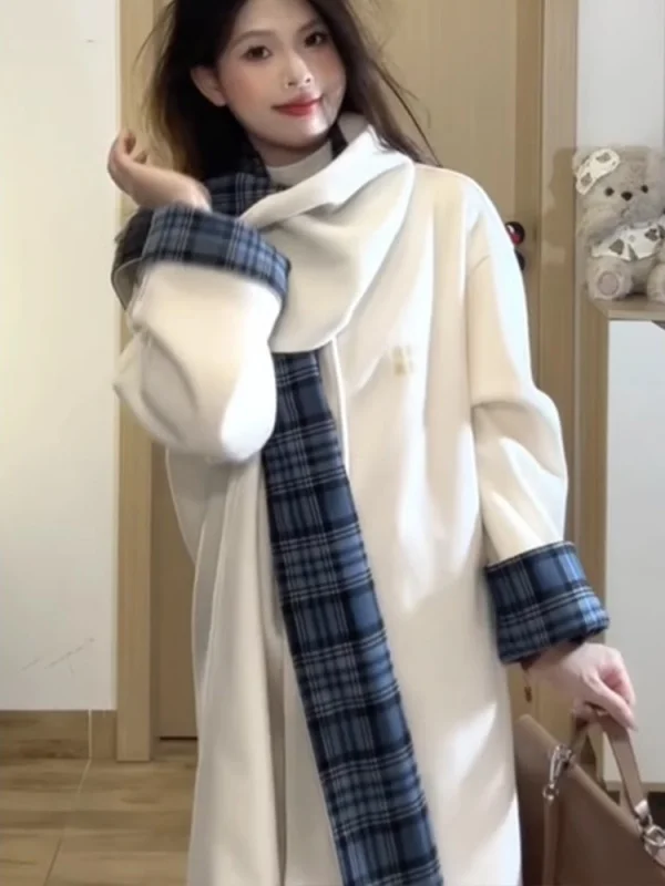 

Корейское длинное двустороннее шерстяное пальто с шарфом-накидкой для женщин, новая весенняя коллекция, высококачественная клетчатая верхняя одежда, теплая, для повседневной носки