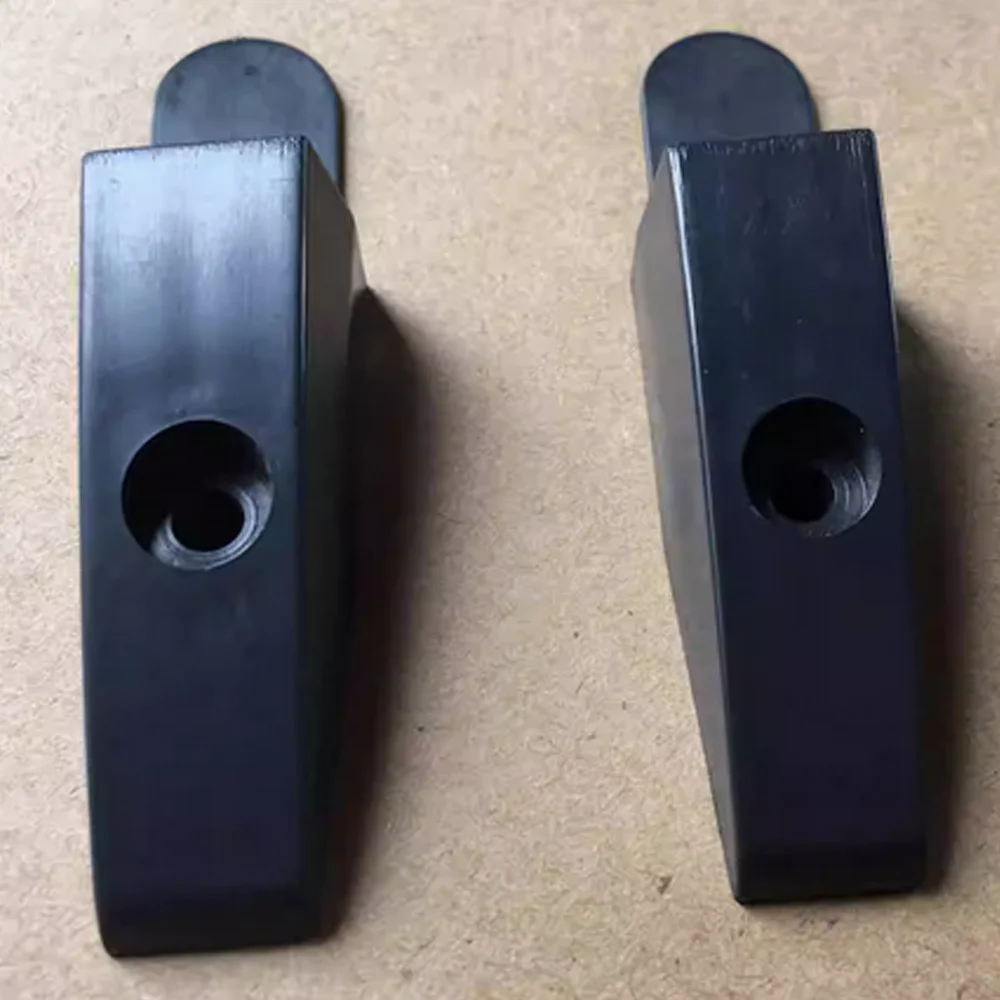 Escalator Brush Head Plug Single Row Plastic L 75.5 mm