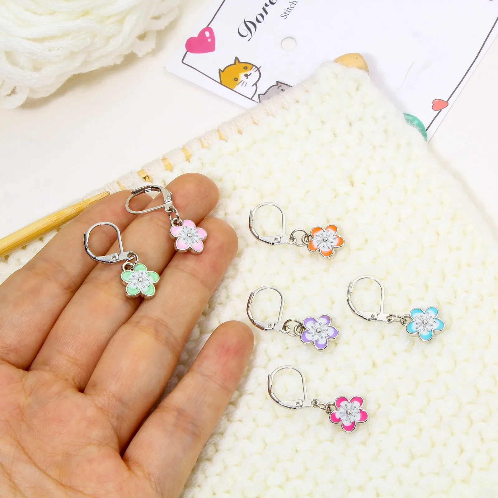 6pcs/Set Knitting Stitch Markers Multicolor Enamel Sakura Flower Crochet Latch For DIY Craft Needle Clip Removable Knitting Tool