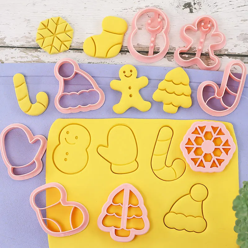 8 Pcs/set Cookie Cutters Plastic 3D Christmas Cartoon Pressable Biscuit Mold Cookie Stamp Kitchen Baking Pastry Bakeware