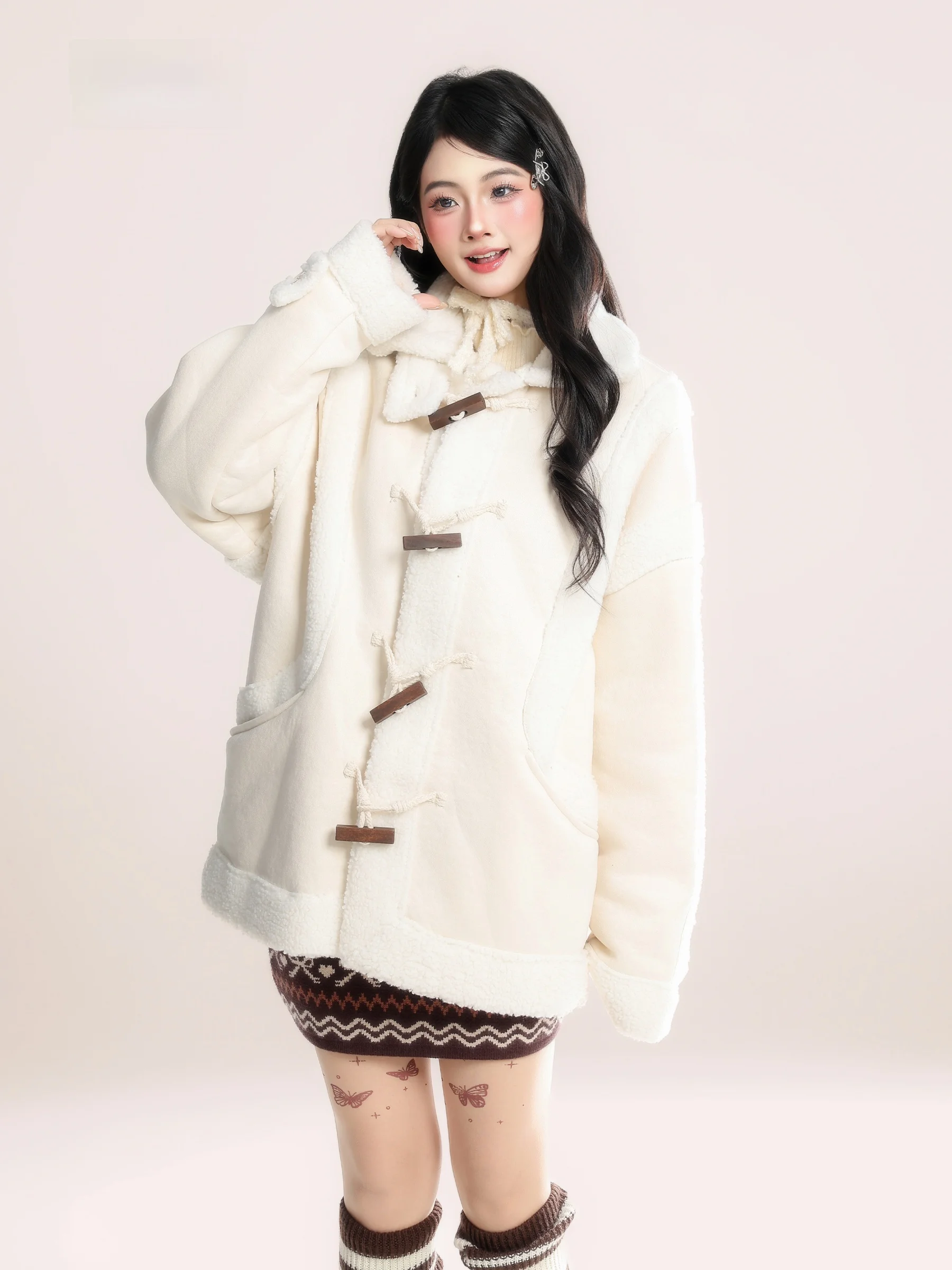 韓国風厚手ラムファースエード継ぎ継ぎ綿入りレディース冬用スタンドカラー一体型レザーファーコットンジャケット