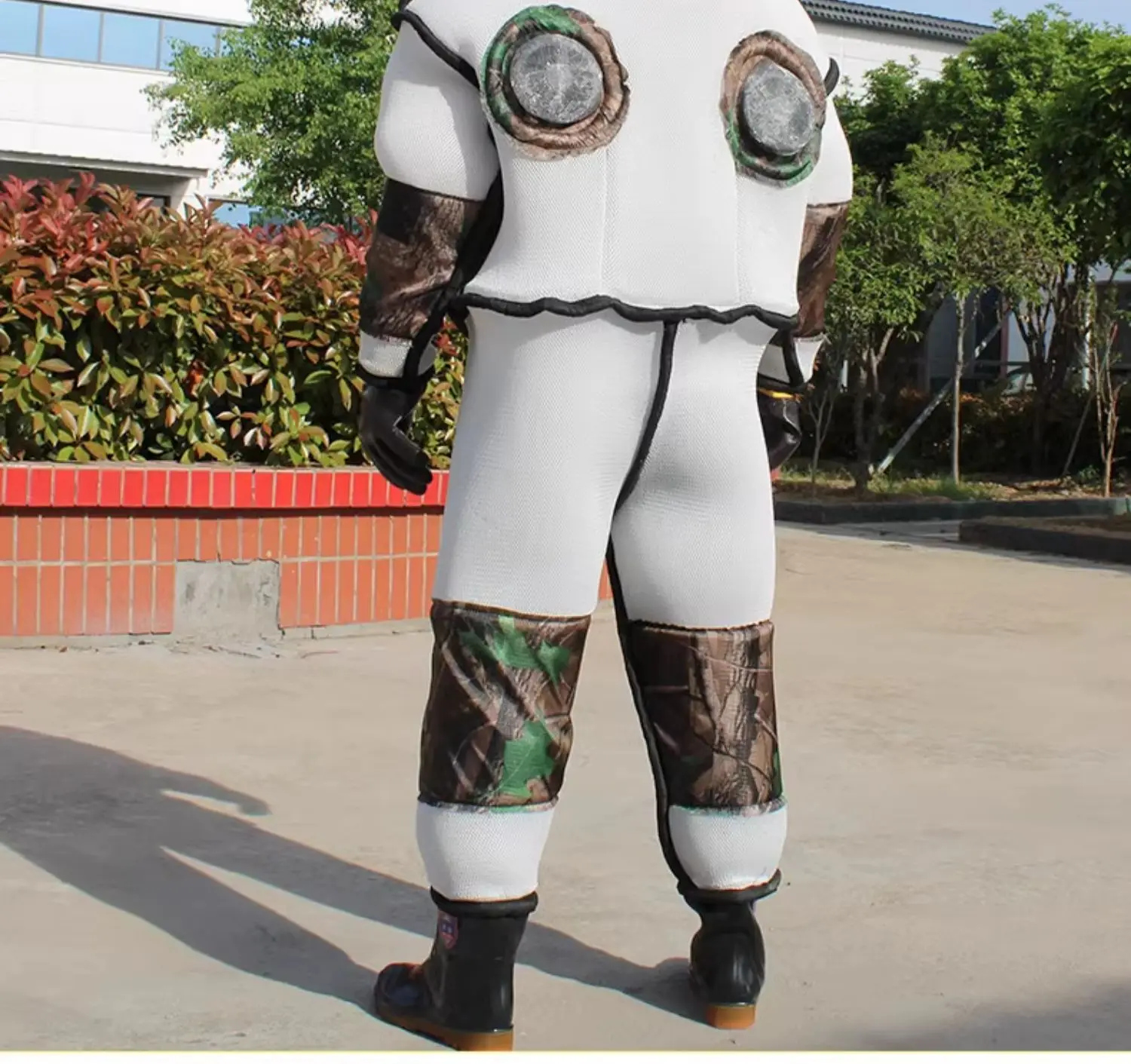 Thickened wasp suit, catching tiger bees, anti-bee clothing, a full set of breathable bee catching wasp protective cloth