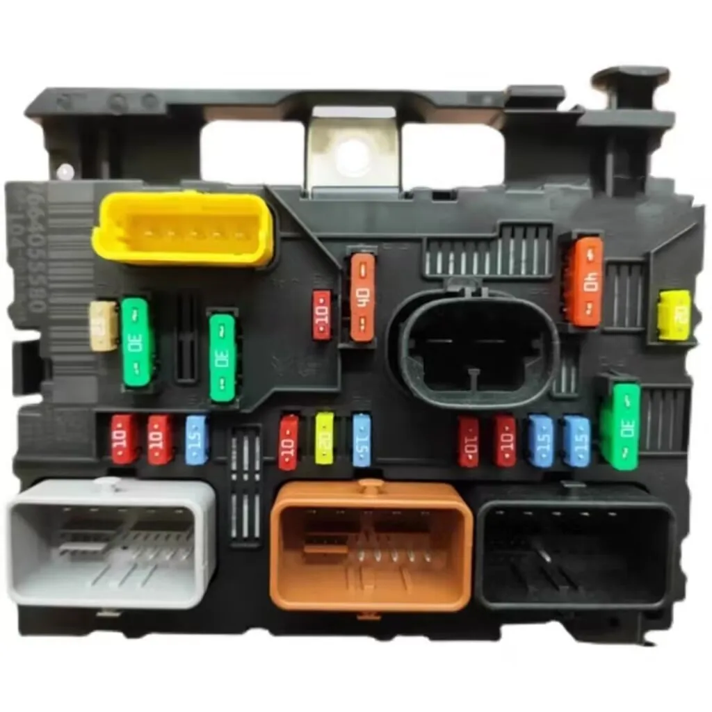 

Brand Used Genuine Fuse Box Control Unit Assembly BSM-LO4/L11 9661708280 6500FH For Peugeot 107 207 307 Citroen C4 C5