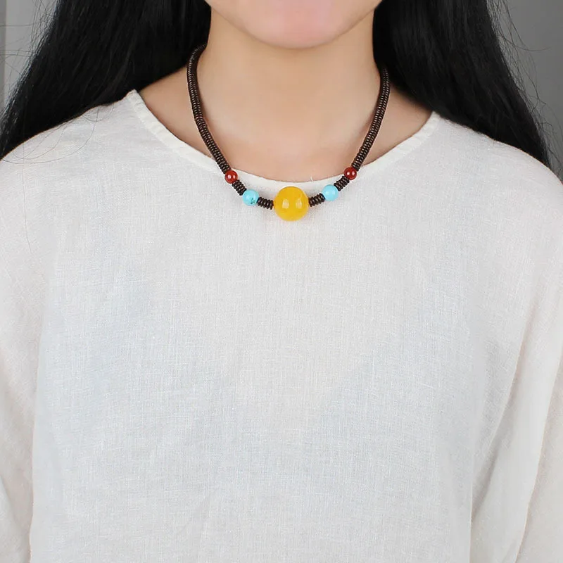 DIY accessories Simple ethnic style natural coconut flake imitation beeswax necklace fashionable personality versatile neck chai