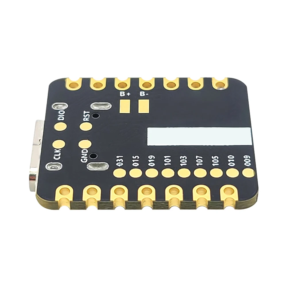 لوحة تطوير صغيرة NRF52840 MCU لوحة تحكم رئيسية 18*21 مللي متر QSPIFlash TYPE-C BT5.0 وحدة بلوتوث