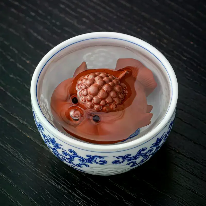 1Pcs Teaset Accessories Purple Clay Red Mud Bubble Fish Tea Pet Can Raise Bubble Spitting Small Fish Tea Table Ornaments