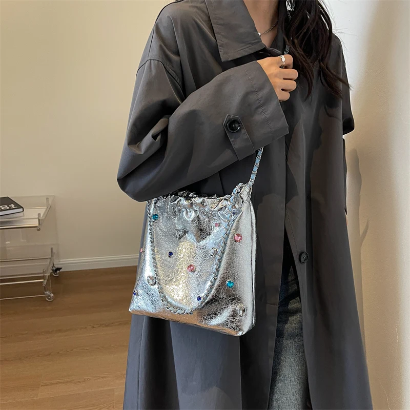 Vintage Drawstring Silver Shoulder Crossbody Bags Women Handbags and Purses 2023 New Design Ladies Messenger Bags High Quality