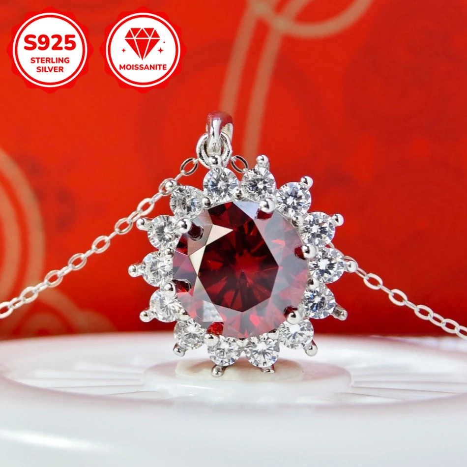 1pc 1/2/3/4/5 Carat Red Moissanite Pendant Necklace Made of 925 Silver .It Is A Gift for Elders or Loved Ones.
