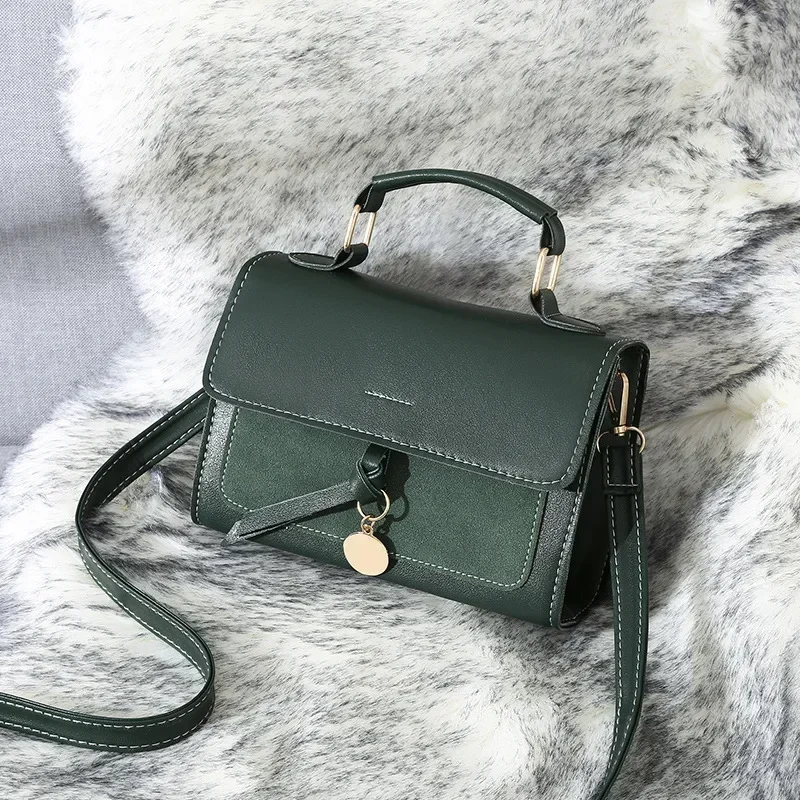 Fashion Shoulder Bag For Women PU Leather Crossbody Bag Design Lady Handbag Vintage Large Capacity Small Square Bag Lady Purse