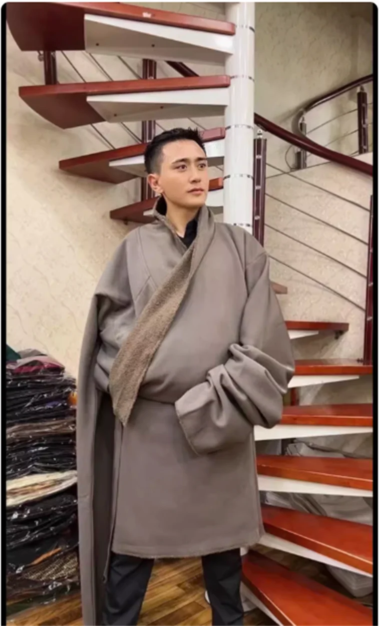 

Winter New Thickened Thermal Tibetan Robe Xizang Clothing Autumn and Winter Black Fashion Men's Wear