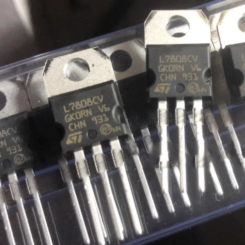 10PCS/L7808CV-DG L7…
