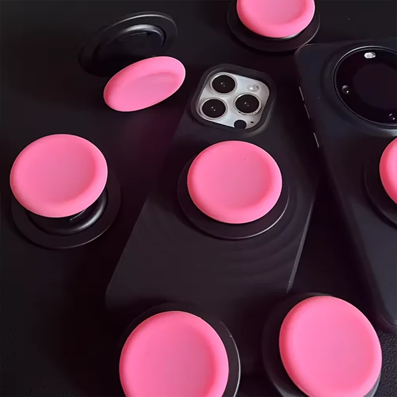 18 لونًا من قبضة الهاتف المغناطيسية مع غطاء سيليكون ملون معكرون مناسب للهواتف الذكية لهواتف iPhone/Samsung