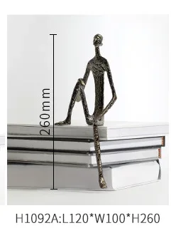 Metal Character Ornament Sculpture Statue Showpiece Home Decor Desktop Display Knickknacks Statuette Decoration Crafts Figurines