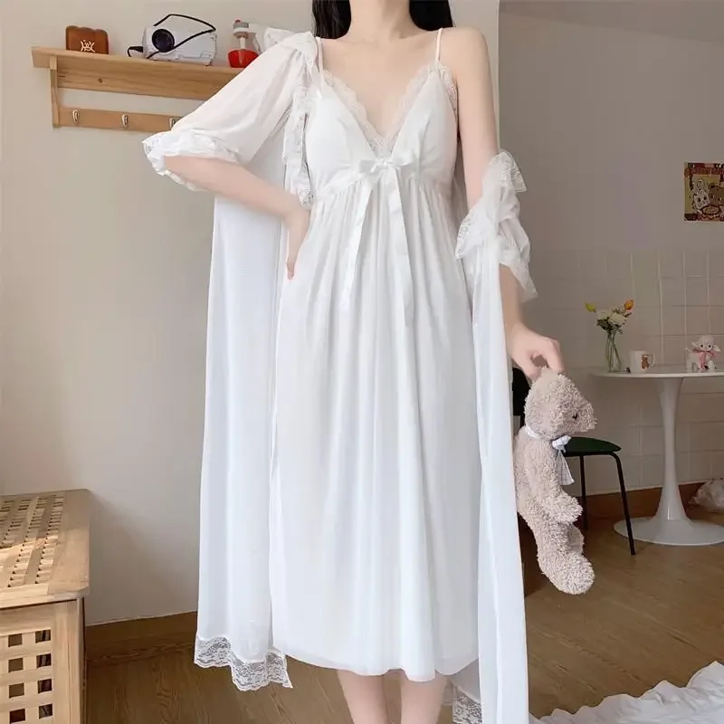 M-4XL Nightgown Women Sweet Lovely Sleepwear White Nightgown Spring Autumn Leisure Fashion Vintage Sleepwear Dresses