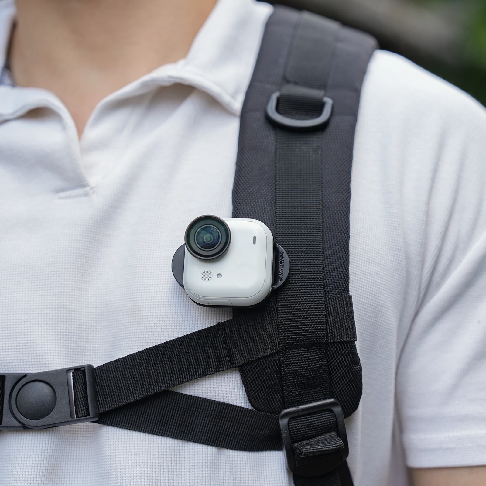 

For Insta360 GO Ultra Backpack Clip Magnetic Quick Release Sports Camera Stand Mount for Action Cameras