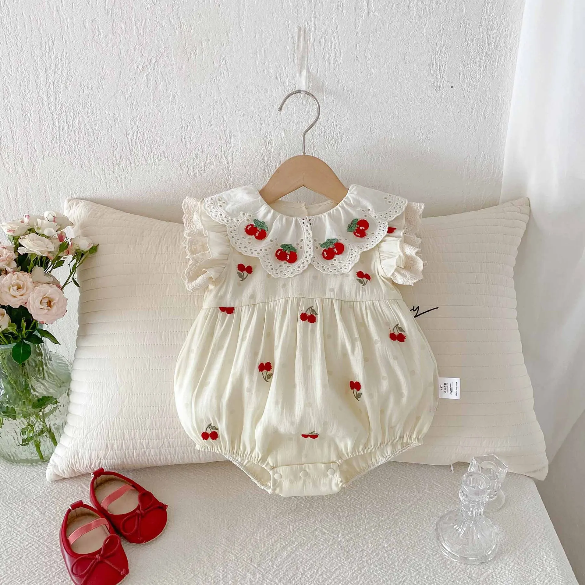 

Summer Baby Girls Clothing Sweet Cherry Embroidery Baby One Piece Lace Collar Infant One Piece