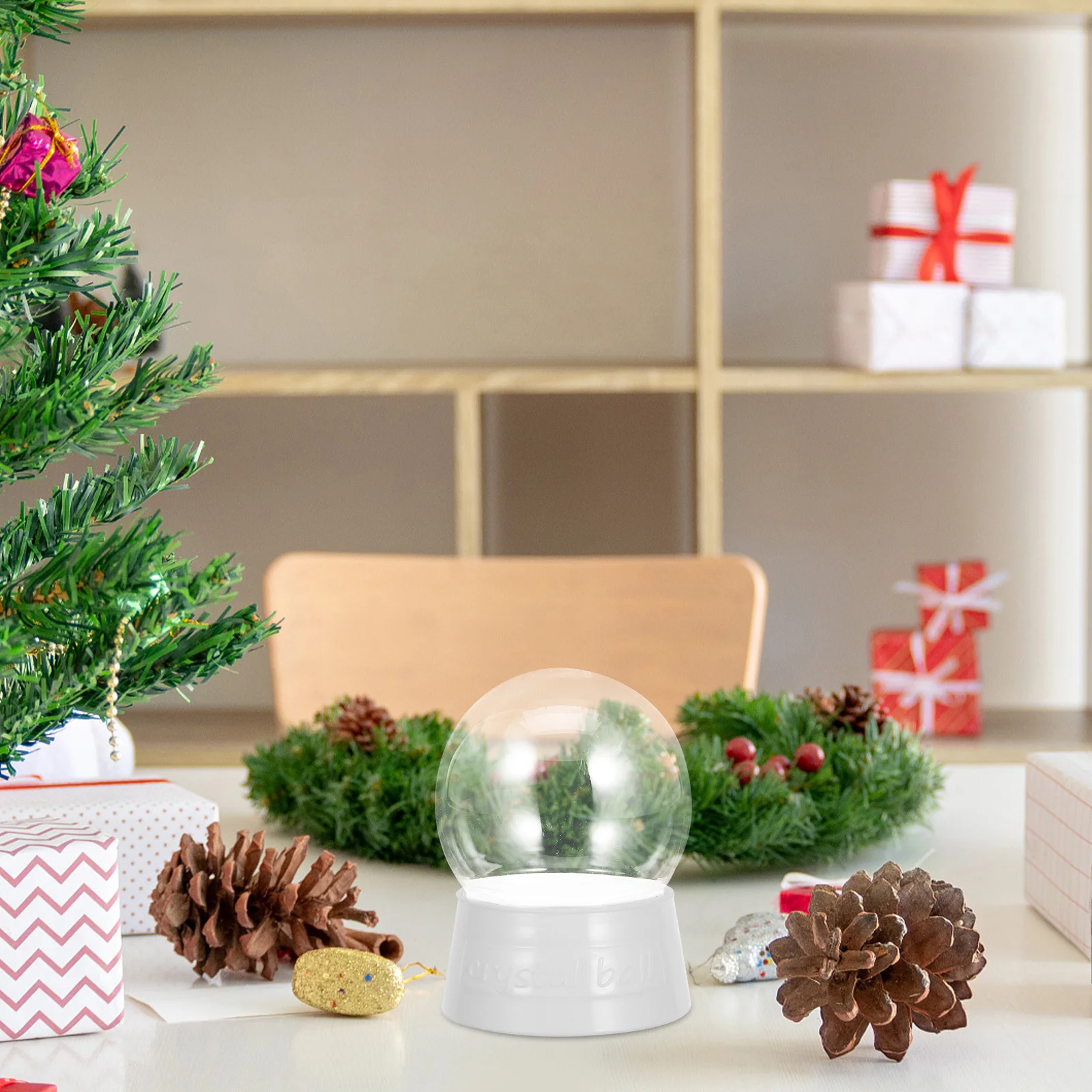 

6Pcs Transparent Snow Globe Kits for DIY Crafts Fillable Plastic Domes with Screw Cap Christmas Decoration Ball Set Shatterproof