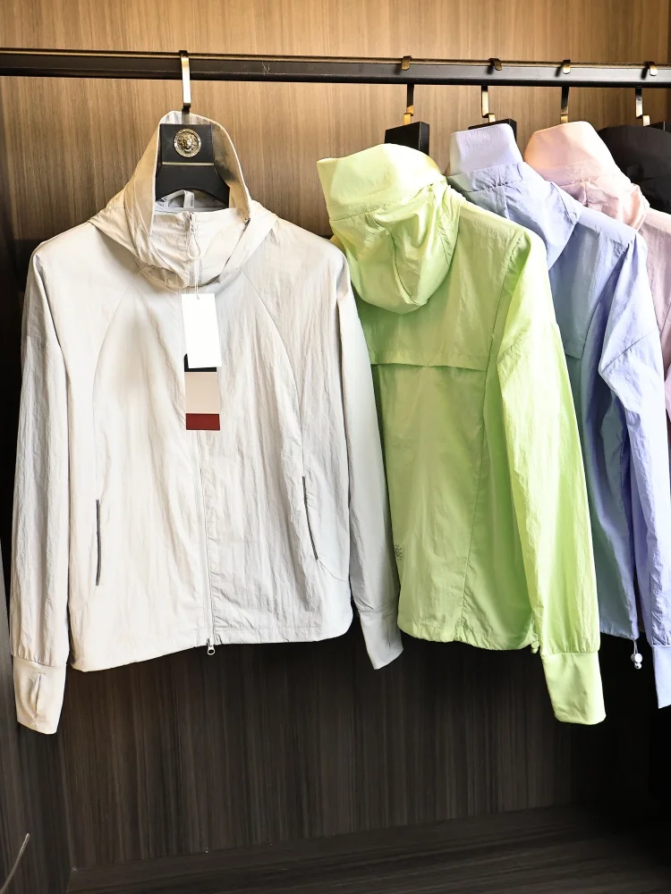 UPF50 Sun-Protective Hooded Jacket Casual Commute Outdoor Unisex Summer Fashionable Nylon Long Sleeve Zipper Closure Jacket