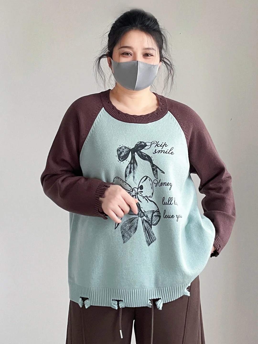 

Уютный трикотажный свитер свободного кроя для полных женщин, скрывающий живот, осенне-зимний, больших размеров