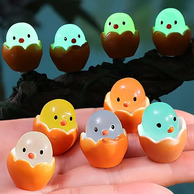 5-50 Buah Mainan Ayam Cangkang Telur Bercahaya Mini Patung Resin Fluoresensi Model Hewan Dekorasi Rumah Mainan Aksesori Dekorasi Taman
