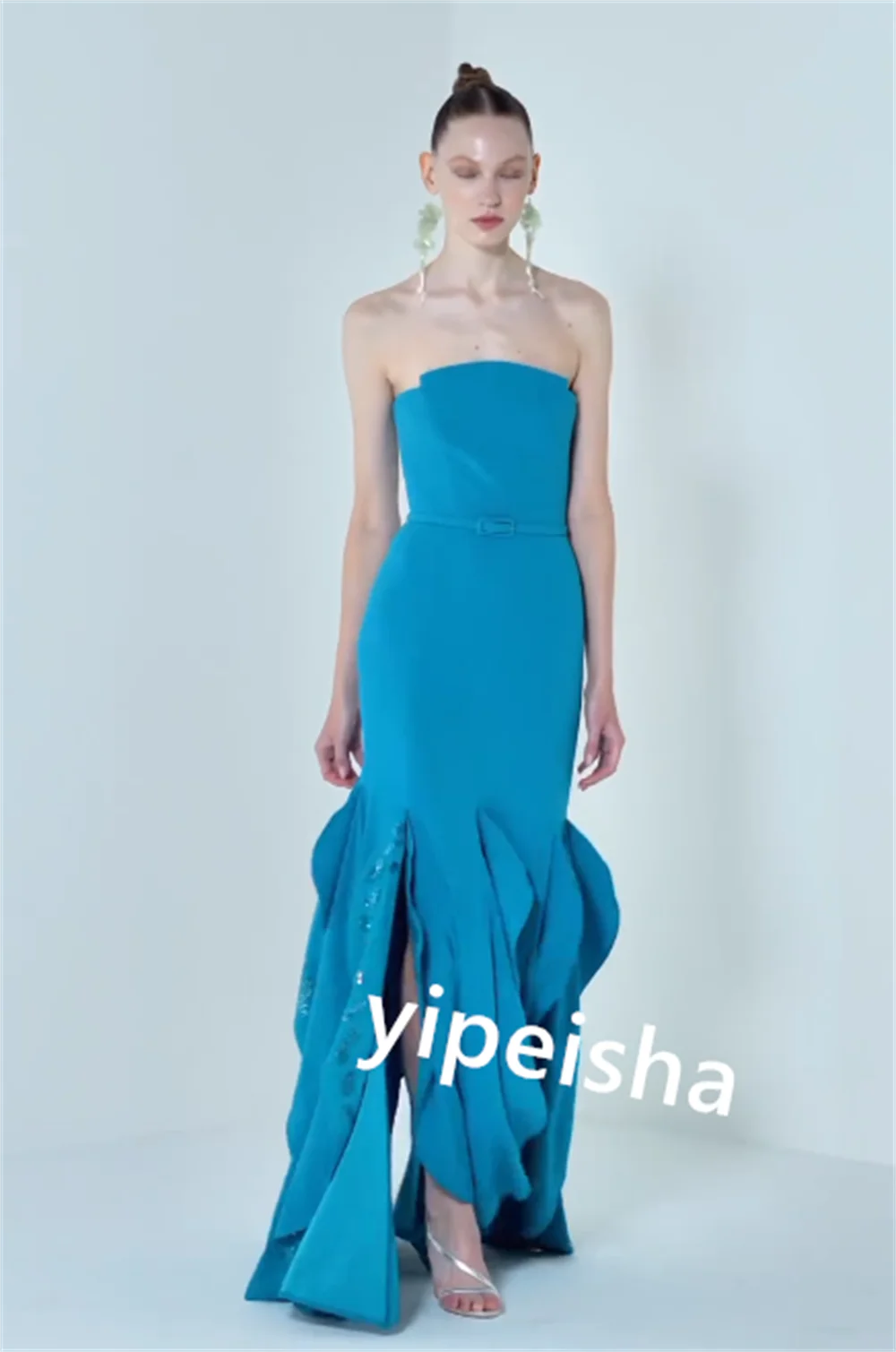 Jersey plisado faja Homecoming vaina sin tirantes a medida ocasión vestido Midi vestidos