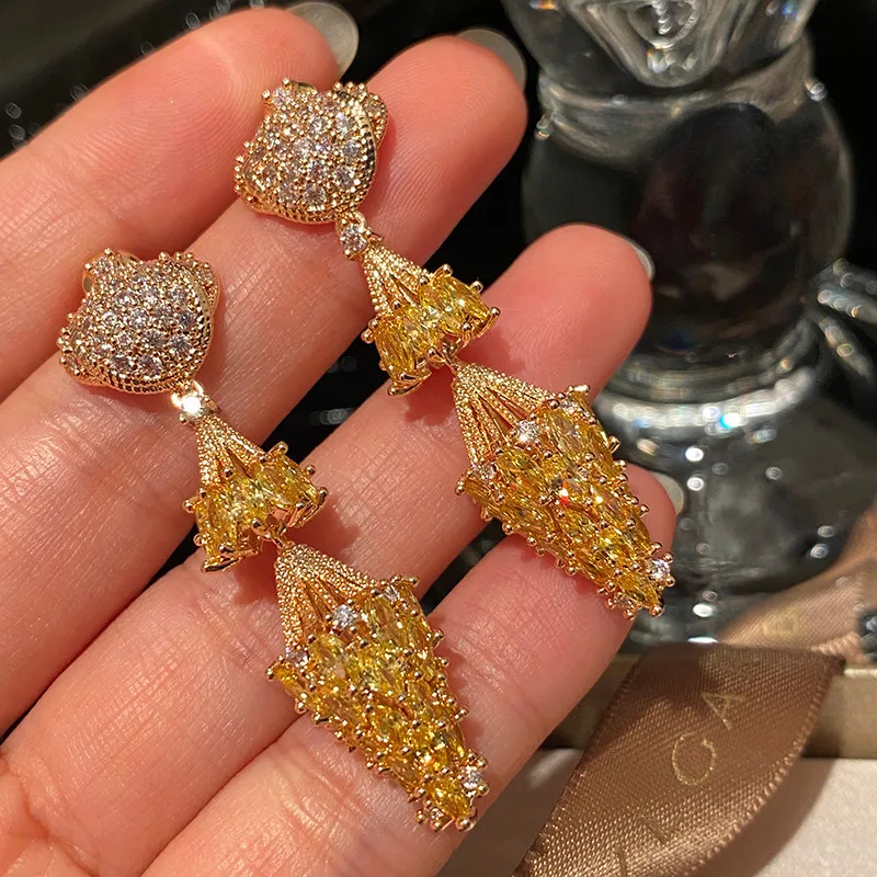 

Exquisite zircon long temperament luxury earrings